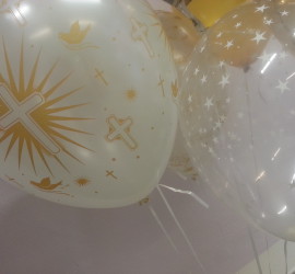 Latexballon weiß mit goldenen Kreuzen