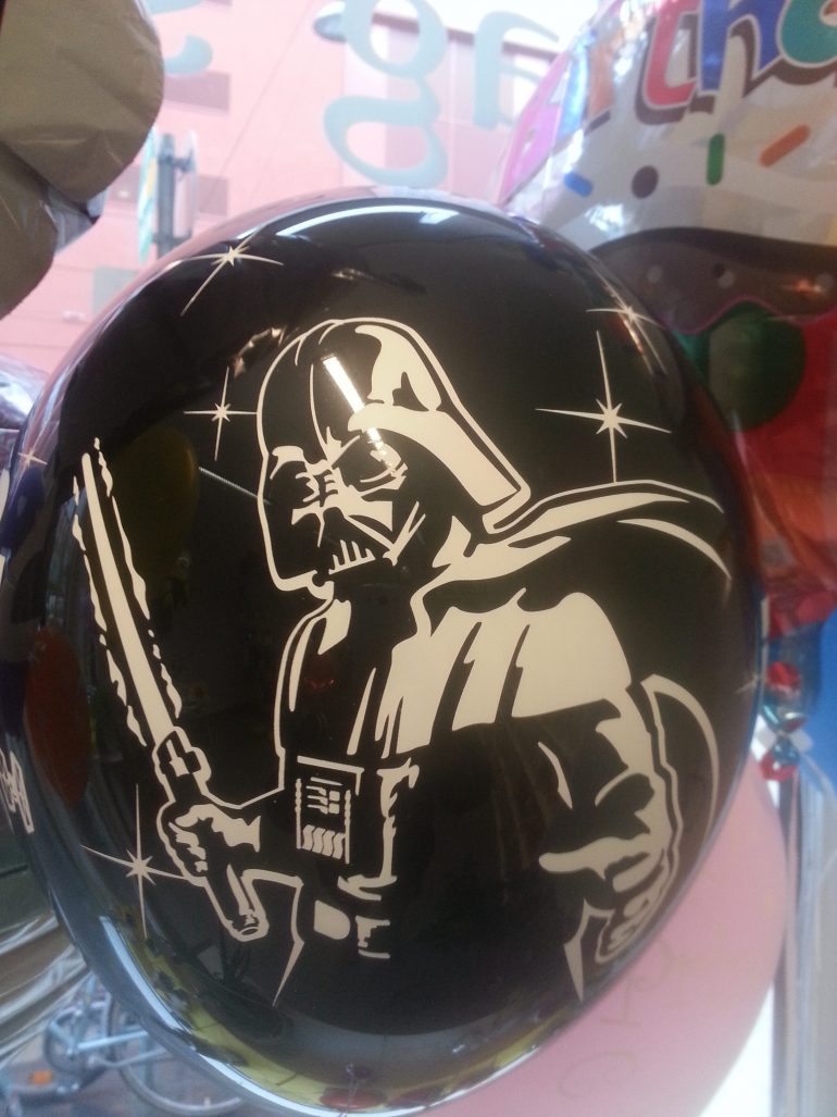 Latexballon schwarz Darth Vader