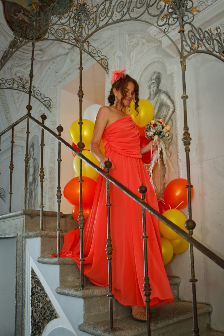 Foto Braut mit Luftballons