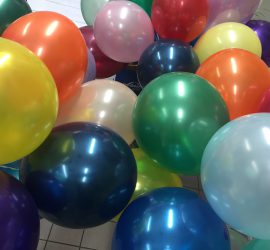 Einfärbige seidenglanz Luftballons - in vielen verschiedenen Farben! 30 cm