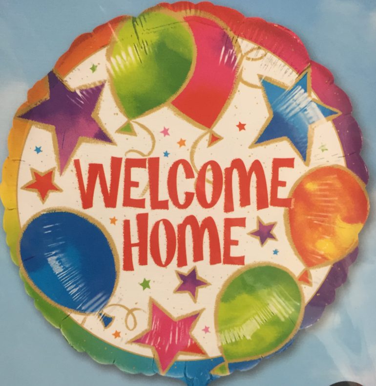 WELCOME HOME - runder Folienballon mit Luftballons und Sternen - 45 cm