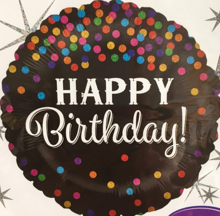 schwarzer Happy Birthday Ballon mit vielen bunten Glitzertupfen - Folie, 45 cm rund