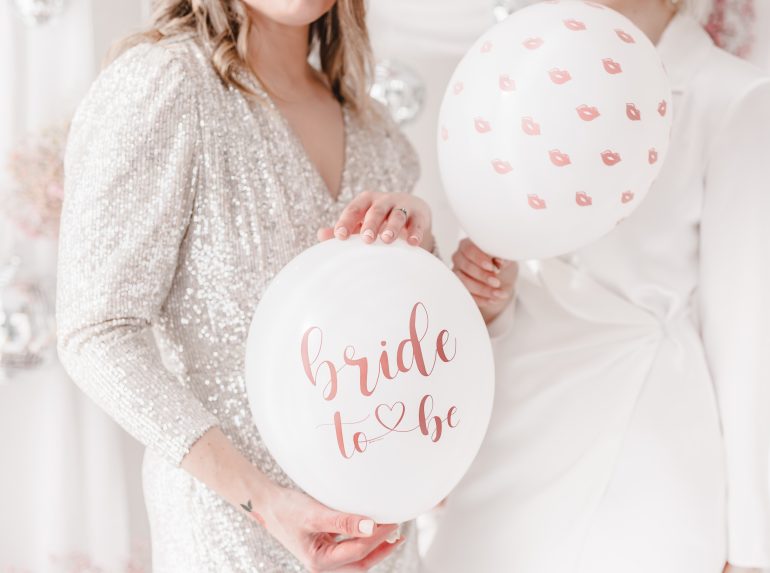 Bride To Be und Kussmund - weiße Ballons mit rosa Aufdruck/Polterabend/Girls night out/