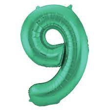 Folienzahl 9 in der Farbe grün; 86cm hoch und 66cm breit; von 0-9 vorhanden!